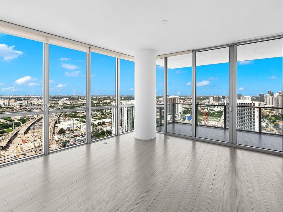1st image of 2902 NE 7th Ave #112