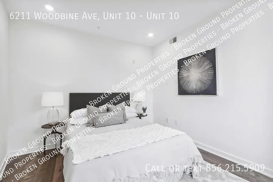 6211 Woodbine Ave, Unit 10 — Photo 4