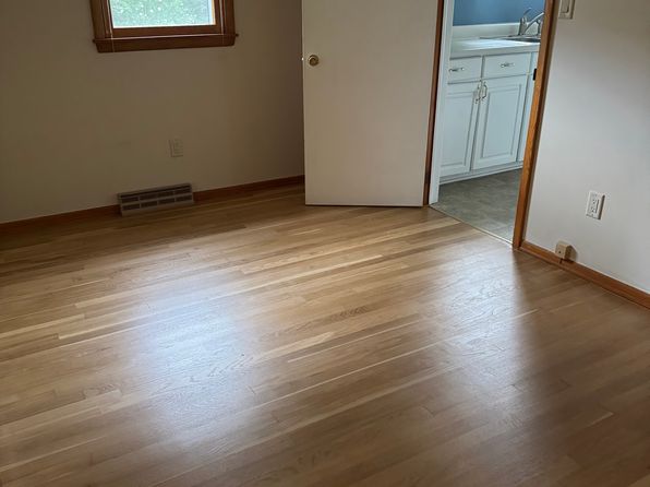 10 Richard St #10