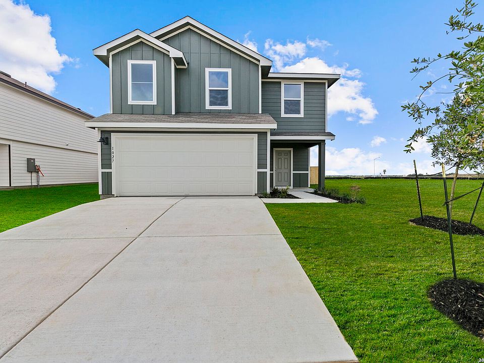 1st image of 1027 Gladys Run