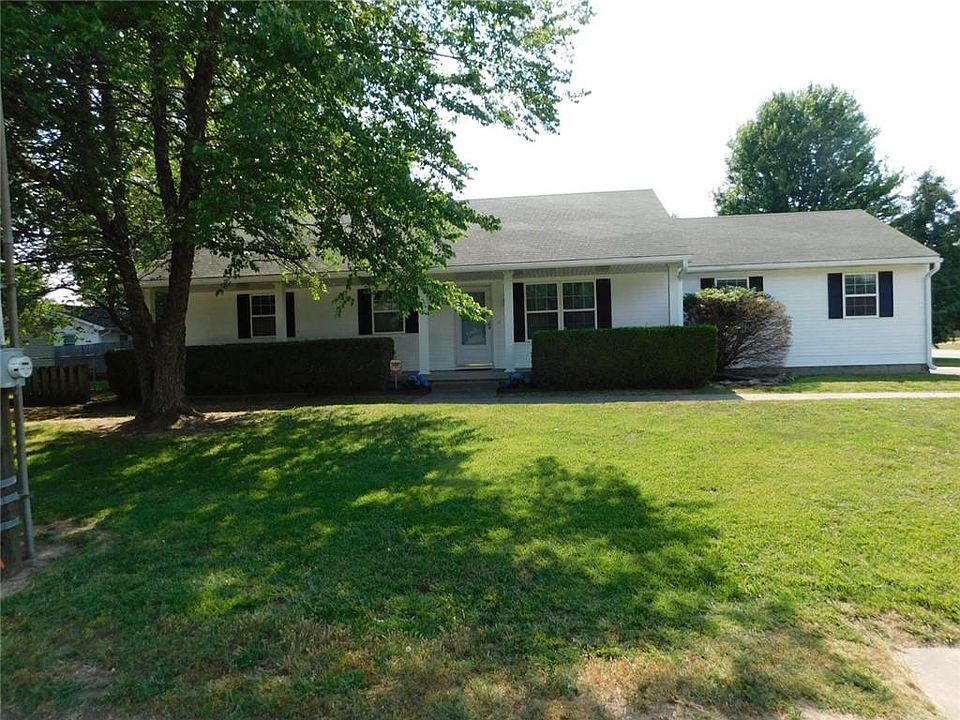 1st image of 2407 N Joplin St