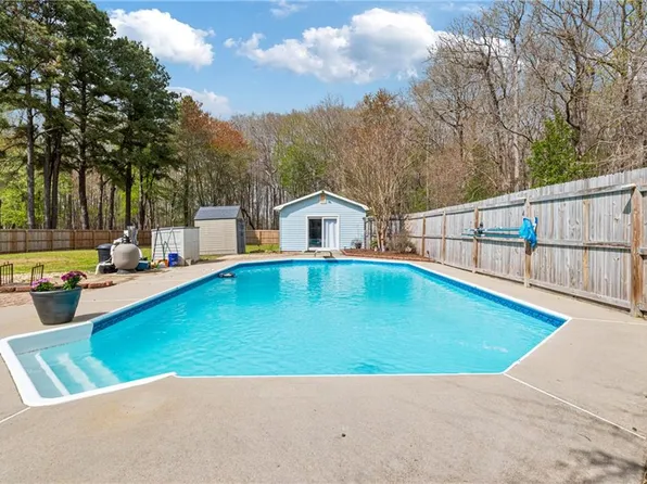 1714 Darian Dr, Elizabeth City, NC 27909