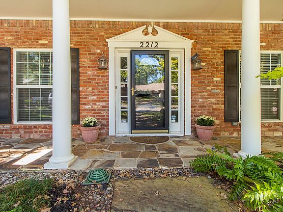 4th image of 2212 Canyonwood Dr