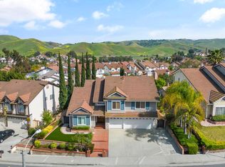 1090 Summitridge Dr, Diamond Bar, CA 91765