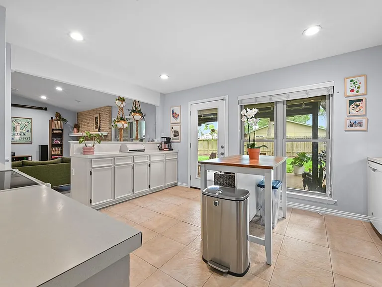 2509 Redleaf Ln #A — Photo 8