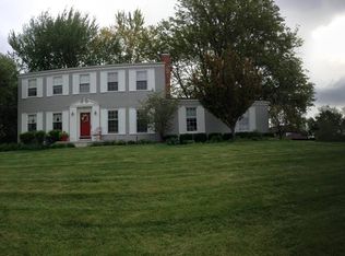 5271 Woodview Dr, Bloomfield Hills, MI