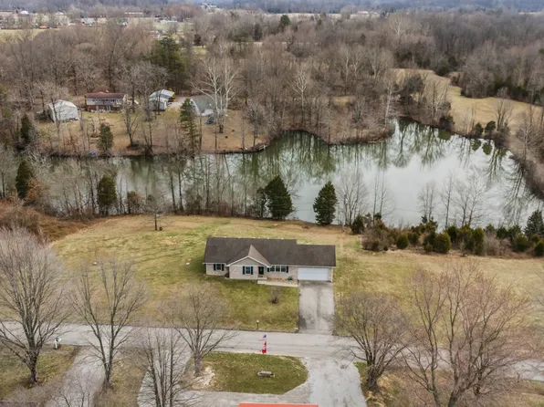2101 S Ronnie Ave, Scottsburg, IN 47170