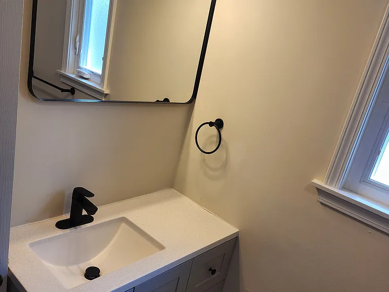 609 Main St #2 — Photo 19