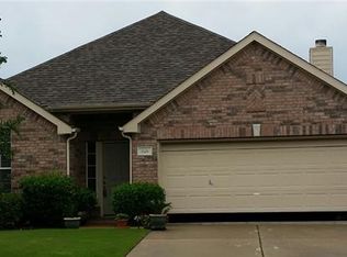 926 Oakland Hills Dr, Fairview, TX 75069