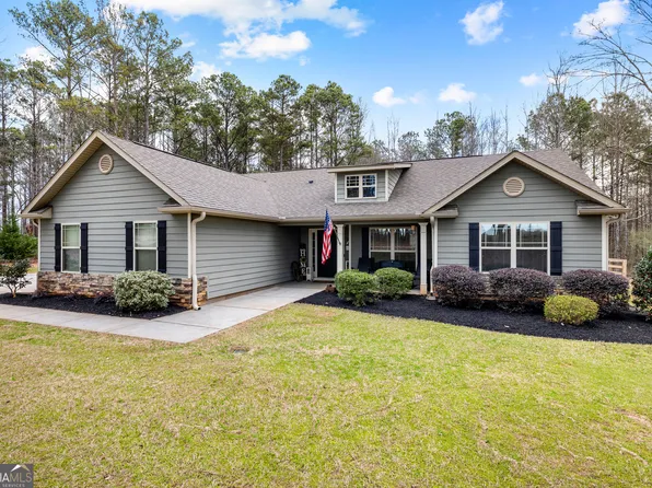 36 E Gordon Rd, Newnan, GA 30263