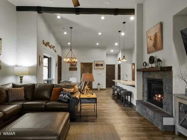 2930 W Villa Loop, Show Low, AZ 85901