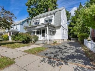 28 Virginia St, Springfield, MA 01108