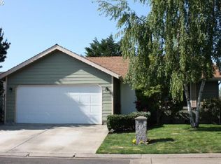 1782 Oakhurst Ct, Eugene, OR 97402