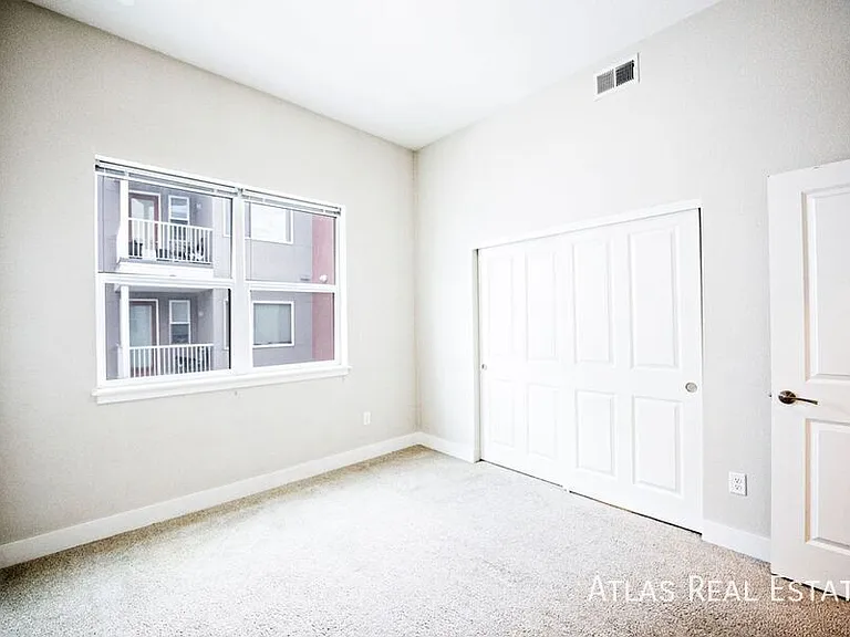 2905 W 25th Ave #204 — Photo 8