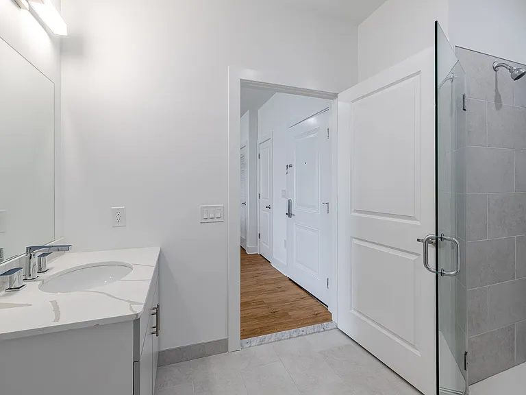 Meridia Upper Main — Photo 13