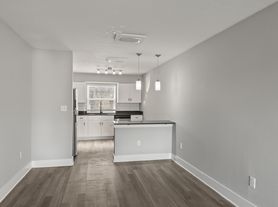 Mandarin Bay Apartments