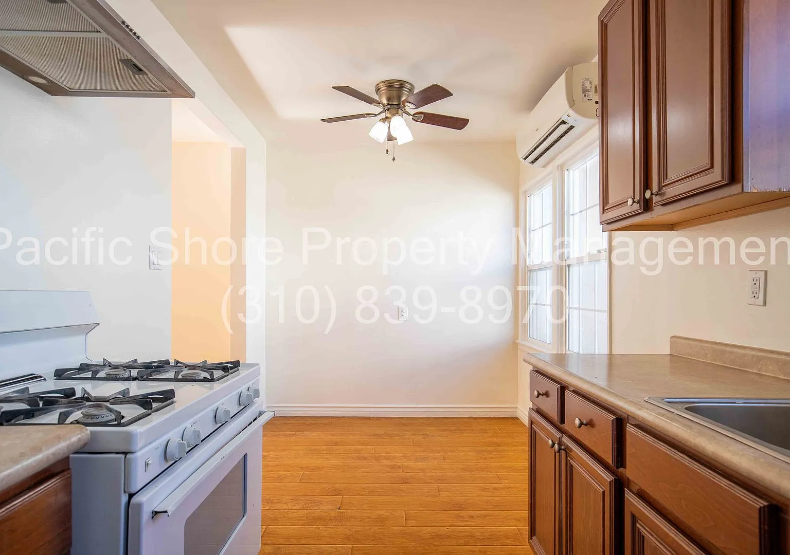 14220 Gilmore Apartments — Photo 4