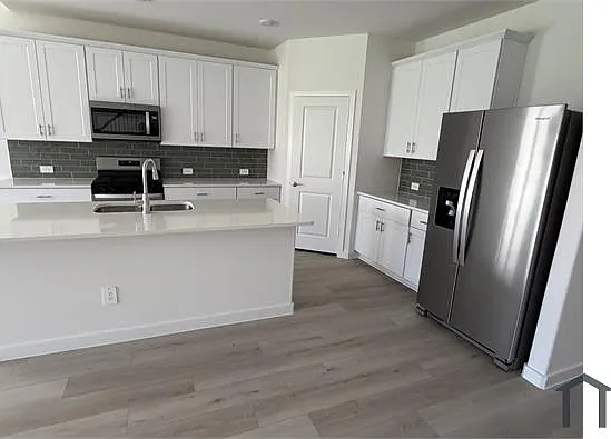 1409 Old Stead Dr — Photo 7