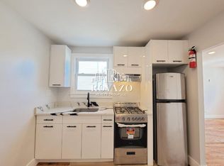 33-35 Adams St #2R, Newark, NJ 07105