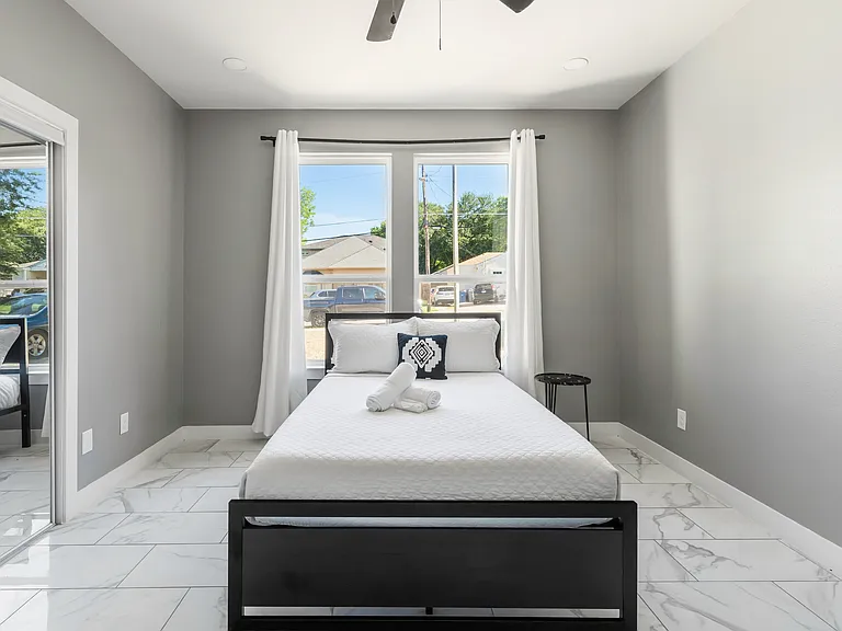 3425 Shelley Blvd — Photo 32