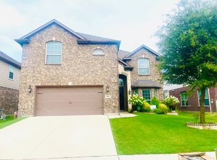 9417 Chuparosa Dr, Fort Worth, TX 76177