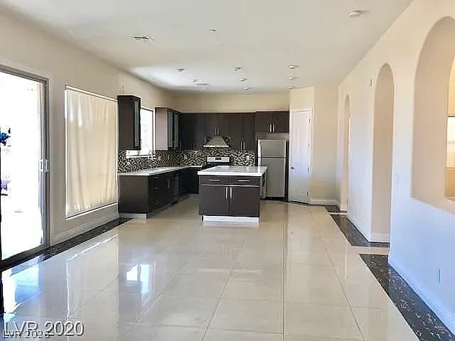 2552 Regency Cove Ct — Photo 9