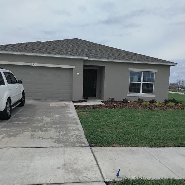 1st image of 250 Zircon Rd