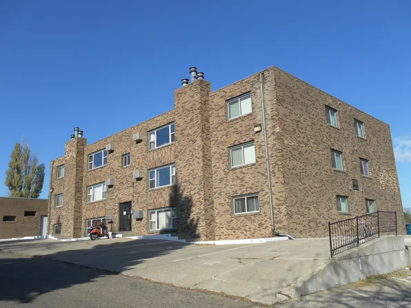 120 Lake Ave, Bismarck, ND 58504