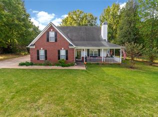 70 Hollow Ct, Covington, GA 30016
