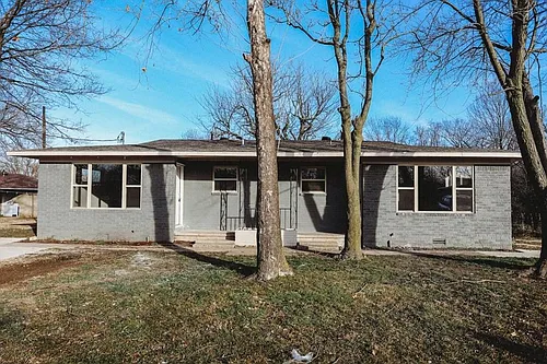 494 N Main St #B Photo 1 494 N Main St #B Photo 1