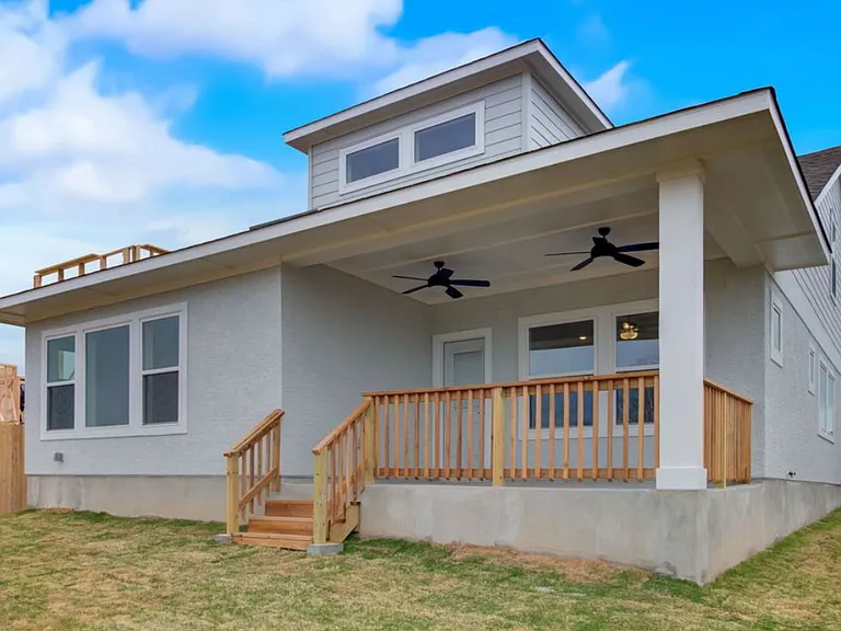 2623 Suncadia Ln — Photo 17