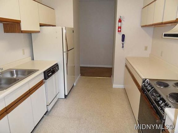5th image of 10 Foery Dr APT 312