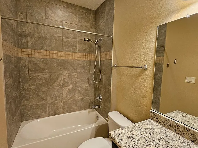 1408 Lumberton Dr NW — Photo 23