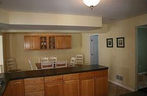 5th image of 8 Green Haven Ct