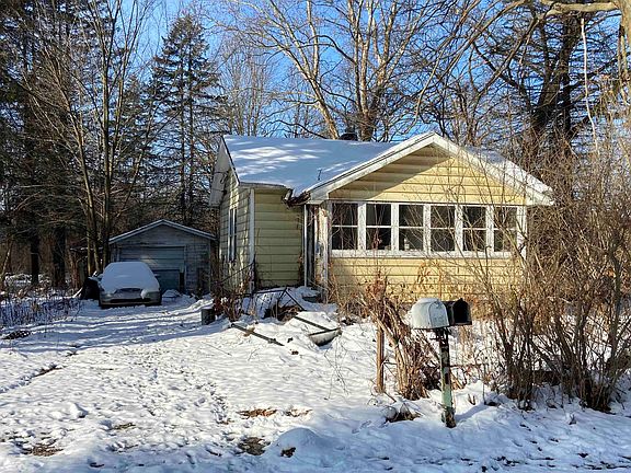 3rd image of 54177 Ivy Rd