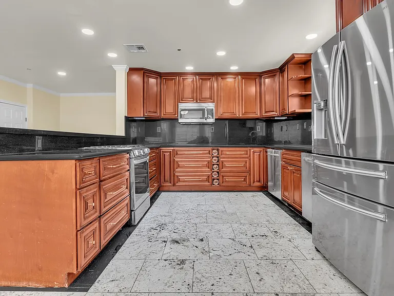 5246 N Gareloch Ave — Photo 8