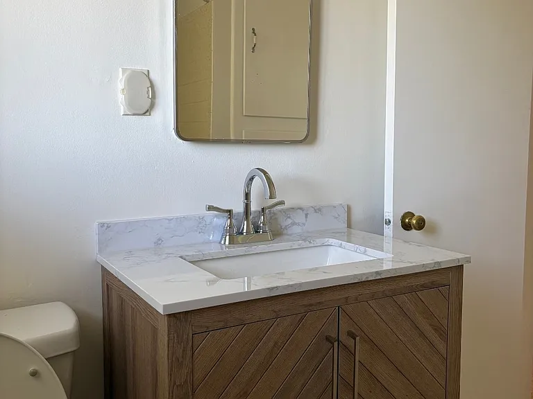 9800 San Carlos Ave #C — Photo 14