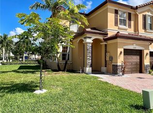 11389 NW 87th Ln, Doral, FL 33178
