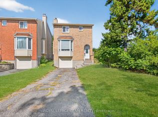 2 Brookhaven Ct, Ottawa, ON K2H 9E3