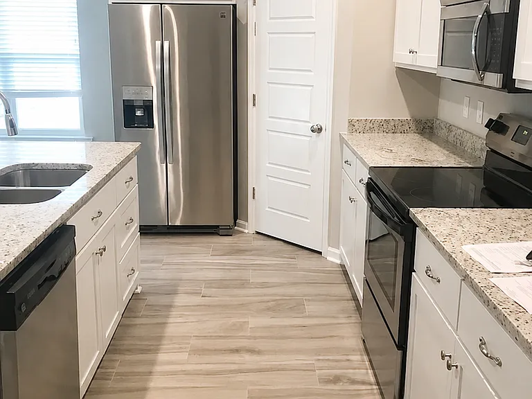 120 Gary Cir #L-17B — Photo 8