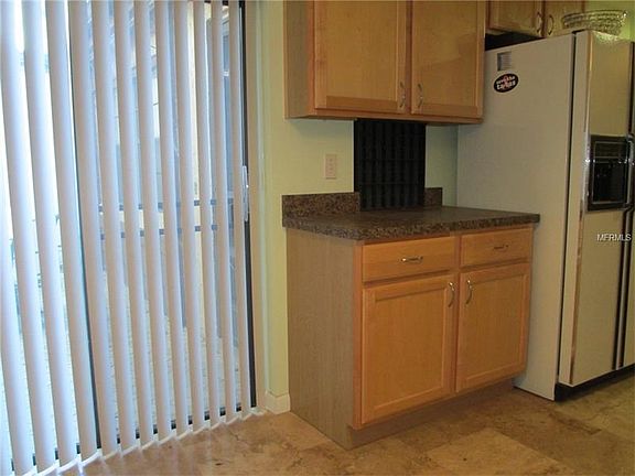 5th image of 512 Goodridge Ln