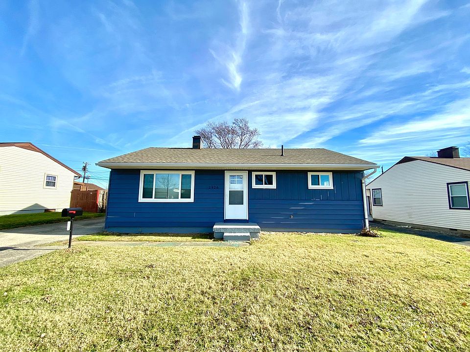 1st image of 2926 Woodman Dr