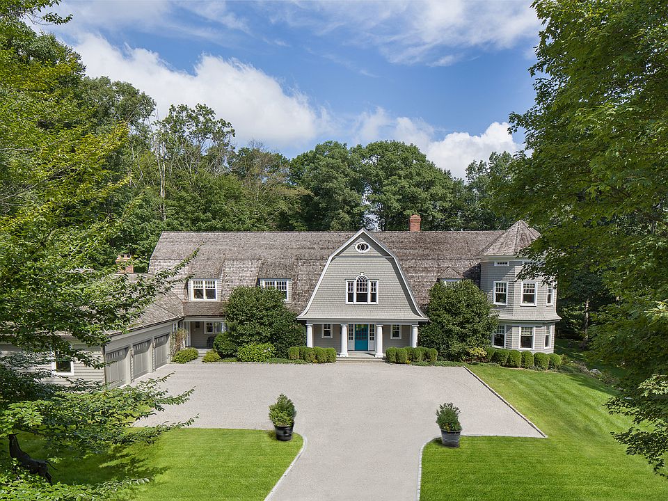 1st image of 12 Cowdray Park Dr