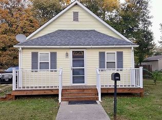 318 N Harrison St, Girard, IL