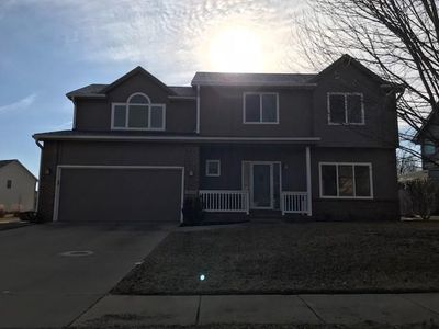 14000 Buena Vista Dr, Urbandale, IA, 50323