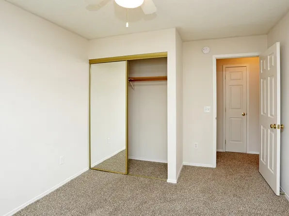 PEARLWOOD ESTATES