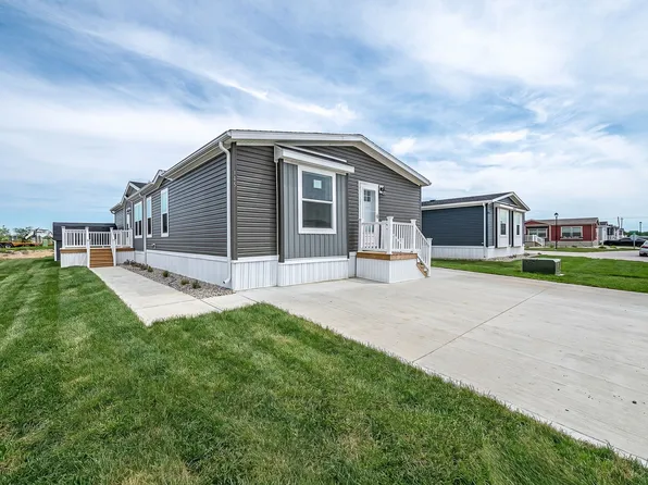 Champion 165 Meadows of Perrysburg Plan, Meadows of Perrysburg