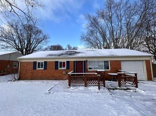 215 Keller Ct, Englewood, OH