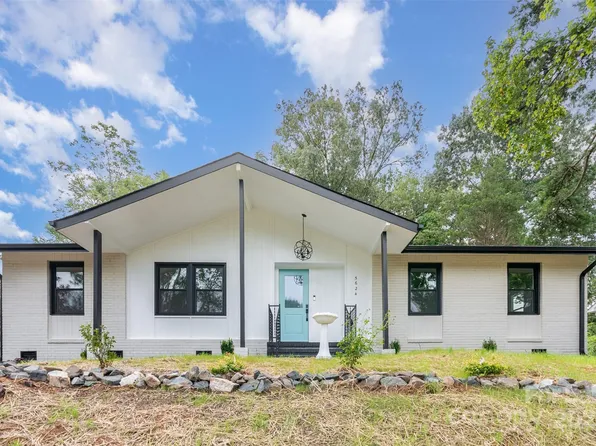 5624 Cherrycrest Ln, Charlotte, NC 28217