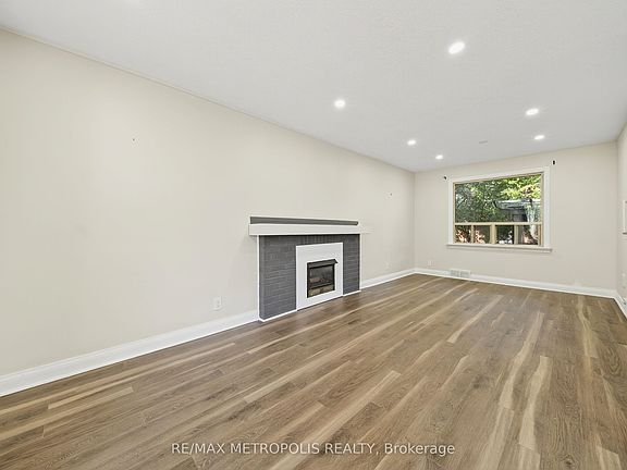 3rd image of 78 Harold St